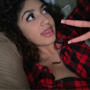 Meet your Posher, Kathleen